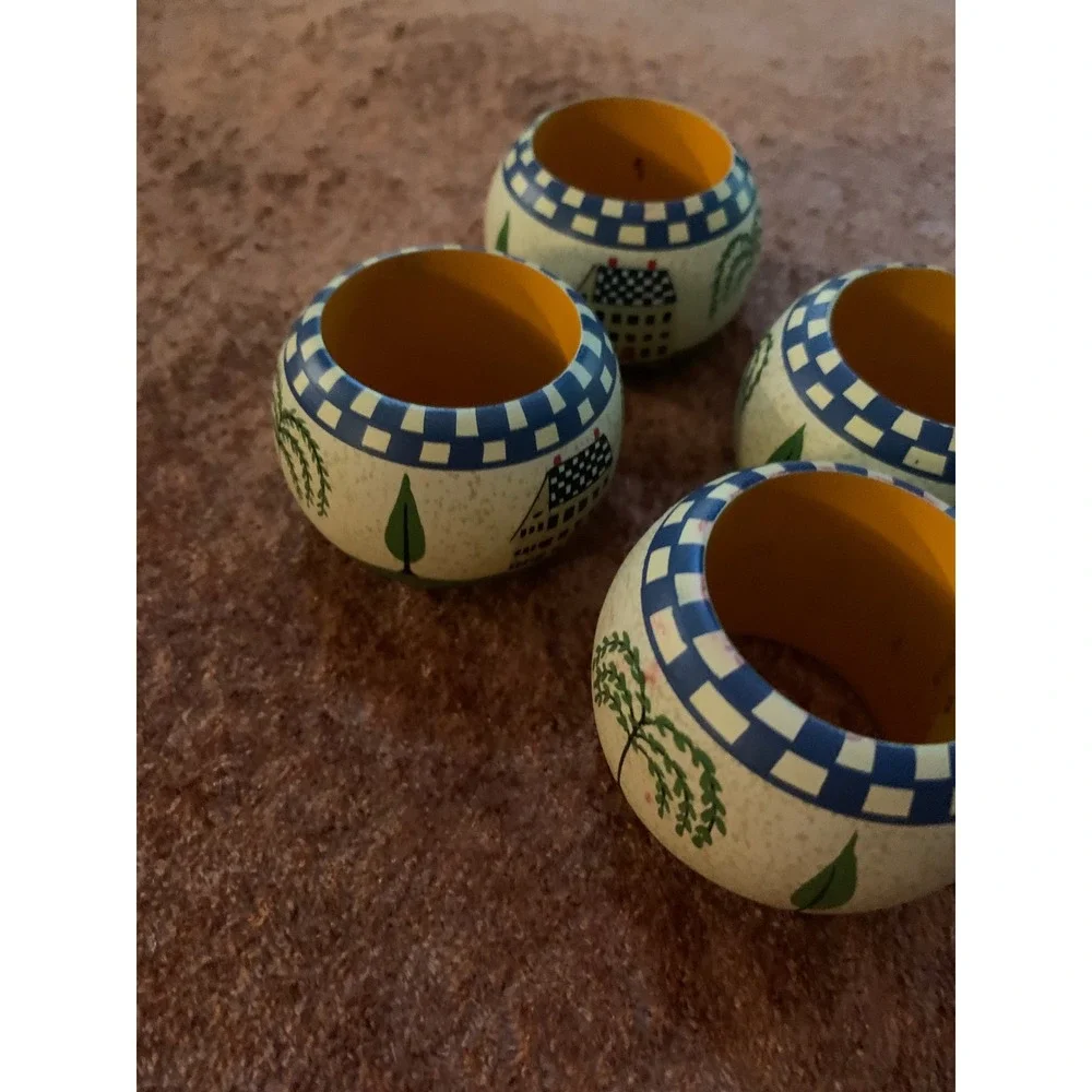 Vintage Folk Art Style Napkin Rings‎ Set of 4 Colonial House Willow Tree Blue